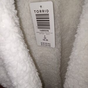 Torrid Women Tan Faux Leather Jacket with White Lining